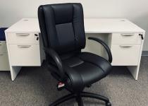 New White Double Pedestal Desk & Task Chair