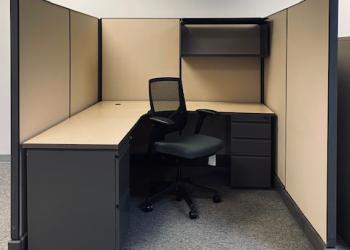 Used Cubicle with L-Shaped Desk & Task Chair