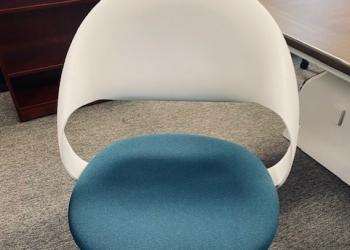 Used Turquoise & White Rolling Side Chair