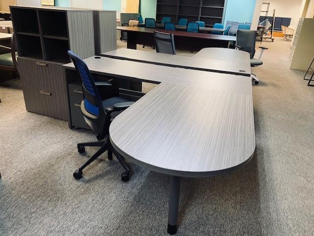 New Left Return Desk with Lateral File Cabinet & Storage Shelves, Mobile File Pedestal, & Aqua Mesh Back Task Chair