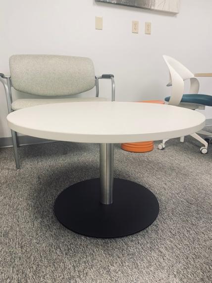 Used Round White Coffee Table
