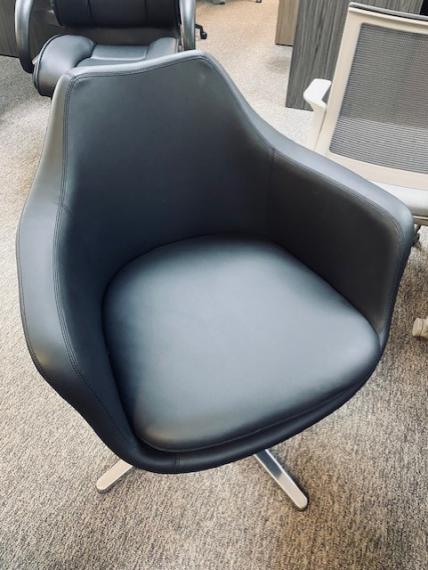 Used Black Lounge Chair